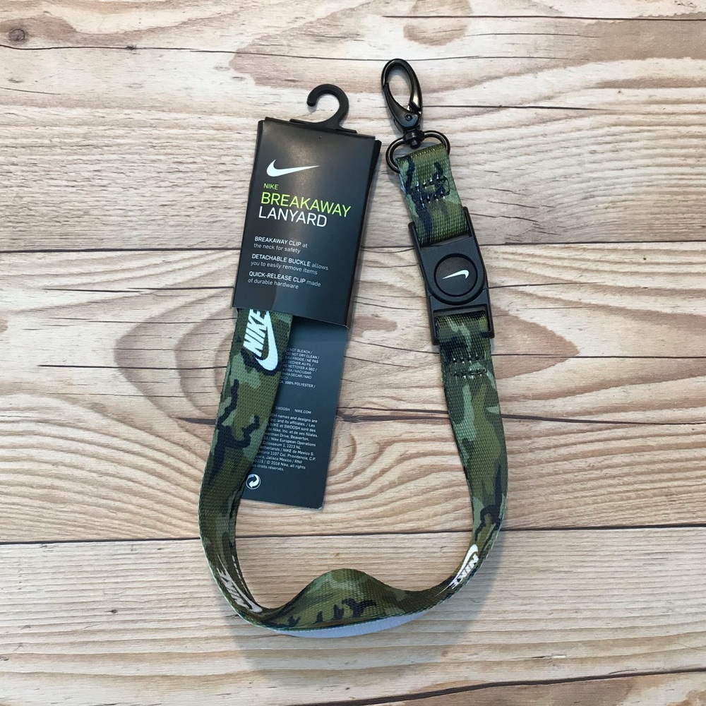 Nike Breakaway Camo Lanyard